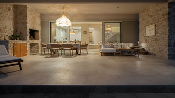 Sea-View 3-Bedroom Villa in Ivan Dolac for 6