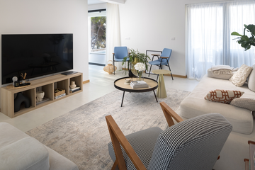 4-Bedroom Villa with Private Pool in Zavala, Croatia