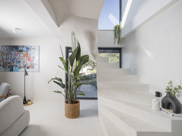 4-Bedroom Villa with Private Pool in Zavala, Croatia