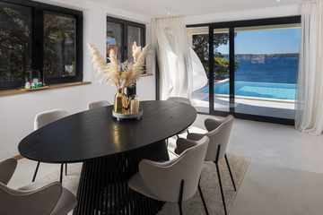 4-Bedroom Villa with Private Pool in Zavala, Croatia