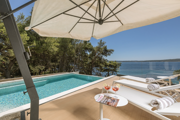 4-Bedroom Villa with Private Pool in Zavala, Croatia