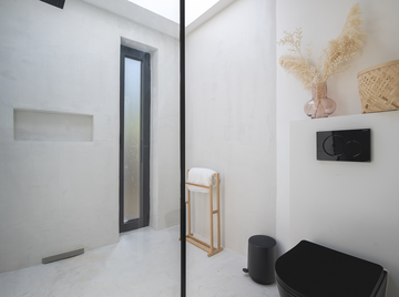 4-Bedroom Villa with Private Pool in Zavala, Croatia