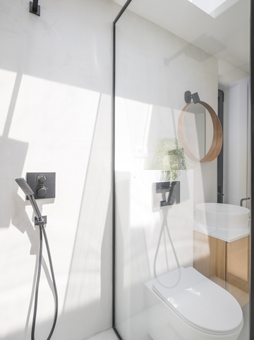 4-Bedroom Villa with Private Pool in Zavala, Croatia