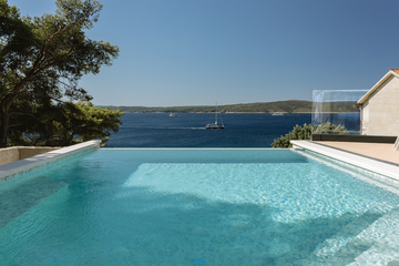 4-Bedroom Villa with Private Pool in Zavala, Croatia