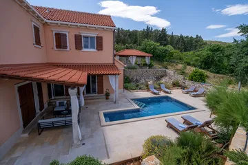 3-Bedroom Villa in Vrbanj for up to 8 Guests