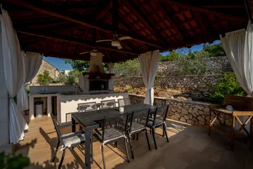 3-Bedroom Villa in Vrbanj for up to 8 Guests