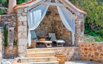 Villa in Hvar for 6 Guests with Sea View