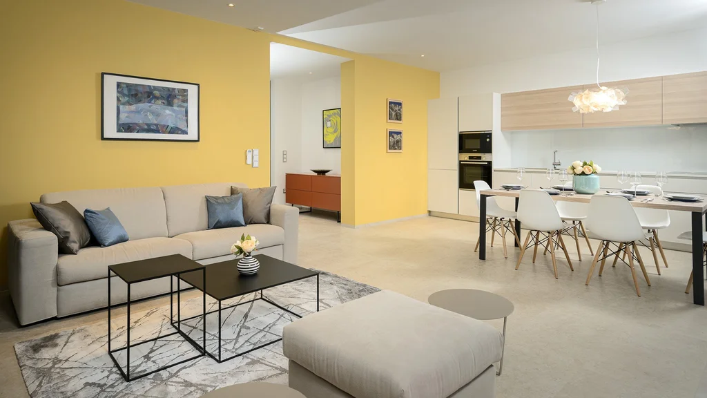 Jelsa Villa for 12 Guests with Pool & Hot Tubs