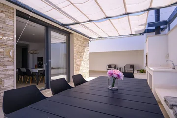 Jelsa Villa for 12 Guests with Pool & Hot Tubs