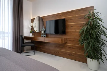 Jelsa Villa for 12 Guests with Pool & Hot Tubs