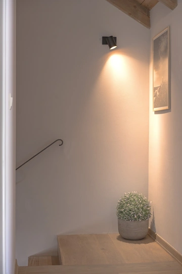 Stone Villa in Velo Grablje for Up to 8 Guests