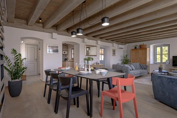 Stone Villa in Velo Grablje for Up to 8 Guests