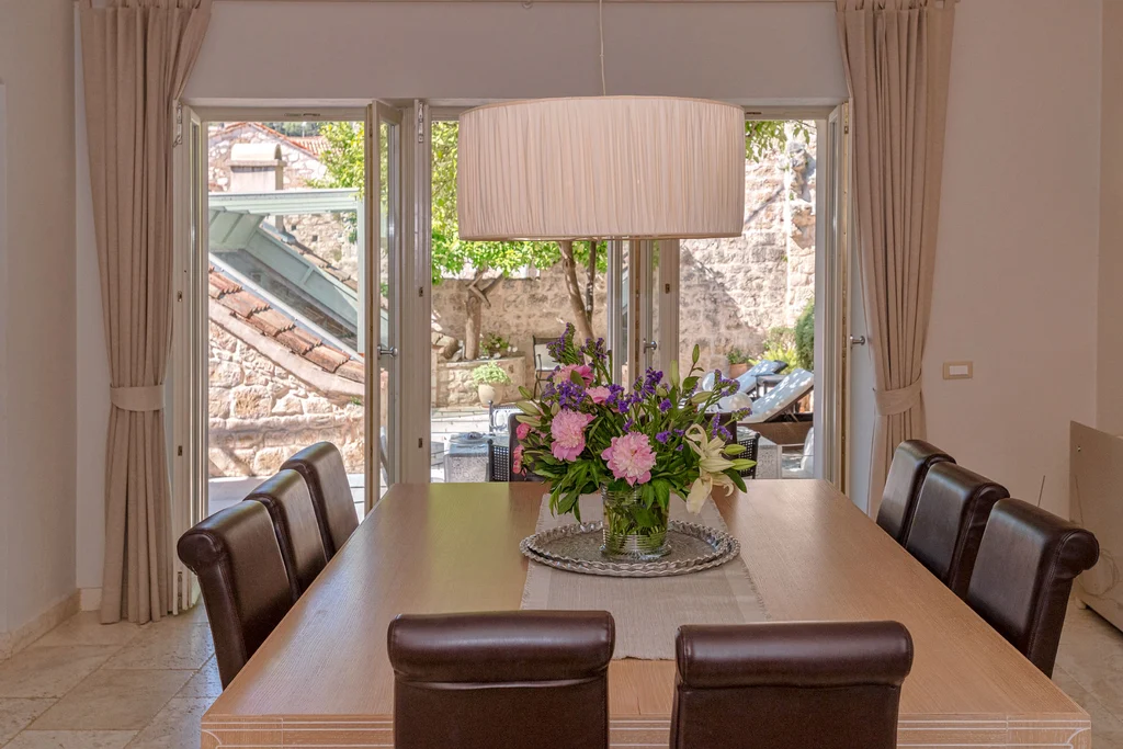 Baroque & Gothic Villa in Hvar for Up to 10