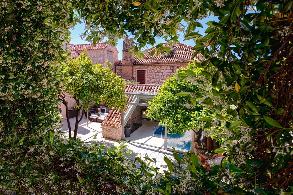Baroque & Gothic Villa in Hvar for Up to 10