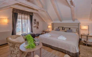 Baroque & Gothic Villa in Hvar for Up to 10