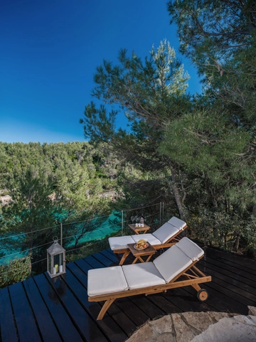 3-Bedroom Villa in Basina for 6 Guests