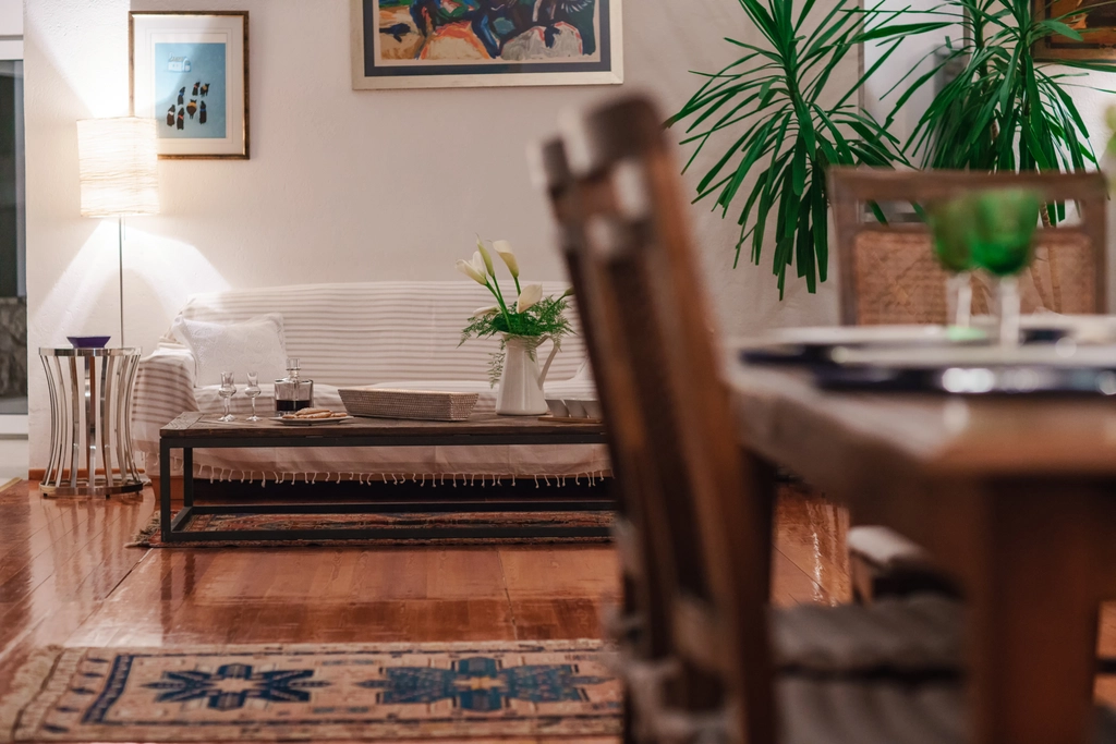 3-Bedroom Villa in Basina for 6 Guests