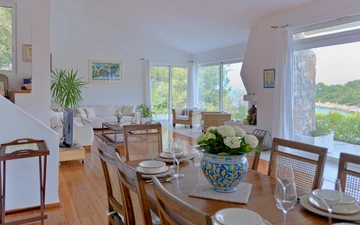 3-Bedroom Villa in Basina for 6 Guests