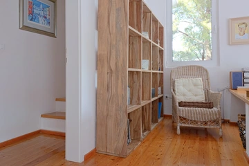 3-Bedroom Villa in Basina for 6 Guests