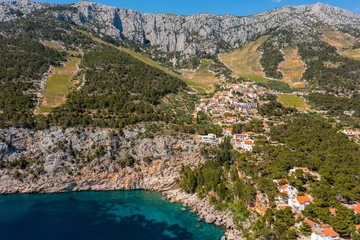 Seafront Cliffside Villa for 10 in Sv. Nedjelja