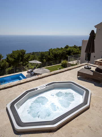 4-Bedroom Villa in Sv. Nedjelja for 8 Guests