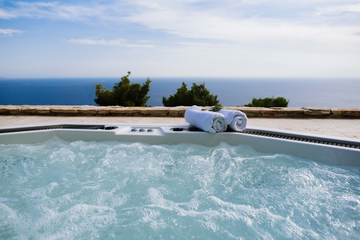 4-Bedroom Villa in Sv. Nedjelja for 8 Guests