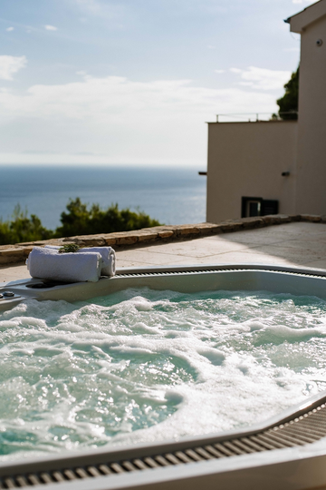 4-Bedroom Villa in Sv. Nedjelja for 8 Guests