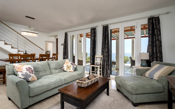 4-Bedroom Villa in Sv. Nedjelja for 8 Guests