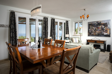 4-Bedroom Villa in Sv. Nedjelja for 8 Guests