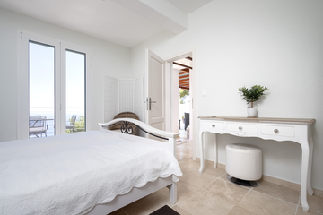 4-Bedroom Villa in Sv. Nedjelja for 8 Guests