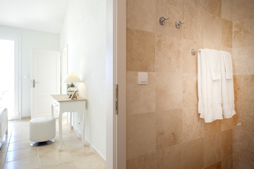 4-Bedroom Villa in Sv. Nedjelja for 8 Guests