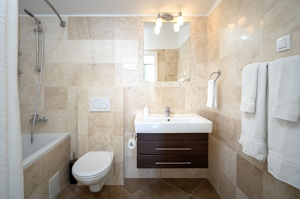 4-Bedroom Villa in Sv. Nedjelja for 8 Guests