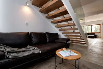 4-Bedroom Villa in Vrboska with Infinity Pool