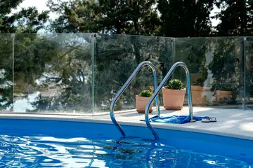 4-Bedroom Villa in Vrboska with Infinity Pool