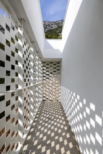 4-Bedroom Villa in Sveta Nedjelja for Up to 10