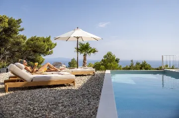 4-Bedroom Villa in Sveta Nedjelja for Up to 10