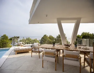 4-Bedroom Villa in Sveta Nedjelja for Up to 10