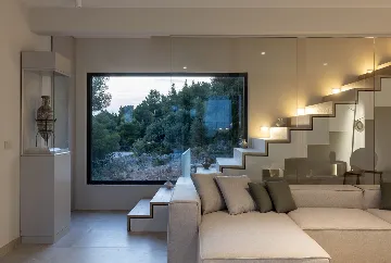 4-Bedroom Villa in Sveta Nedjelja for Up to 10