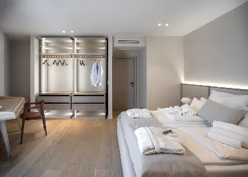 4-Bedroom Villa in Sveta Nedjelja for Up to 10