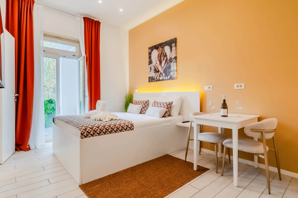 Studio Apartment in Zagreb for 2 Guests