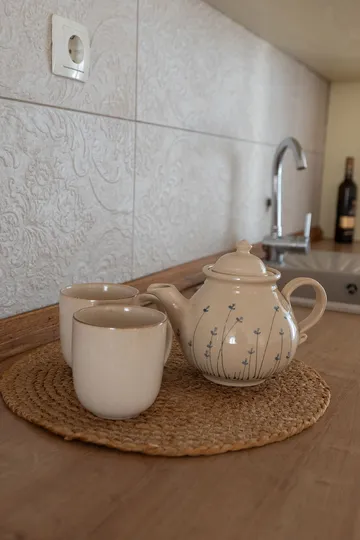 3-Bedroom Apartment in Tkon for Up to 6