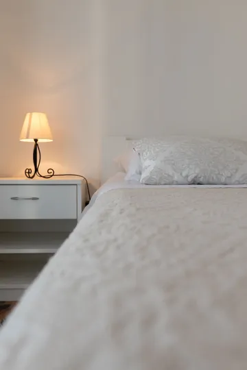 3-Bedroom Apartment in Tkon for Up to 6