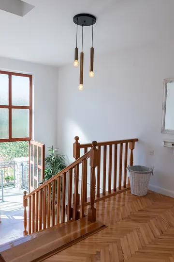 3-Bedroom Apartment in Tkon for Up to 6