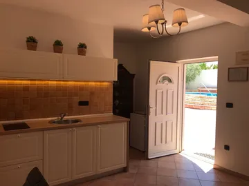 Modern Apartment for 2 in Pula