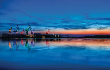 3-Bedroom Apartment with Pool Access in Pula