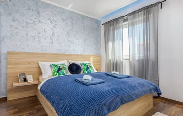 Swim-Up Apartment with Private Terrace in Pula