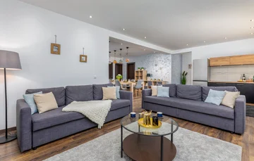 2-Bedroom Apartment for 4 Guests in Pula