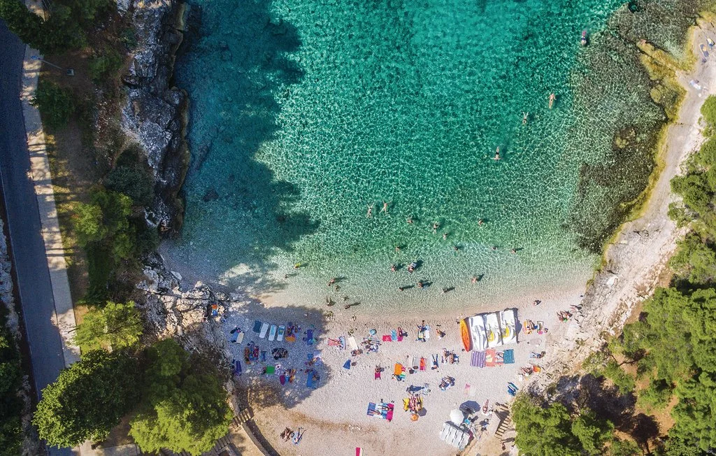 2-Bedroom Apartment for 4 Guests in Pula