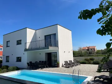 Two-Bedroom Apartment in Vodnjan for 4