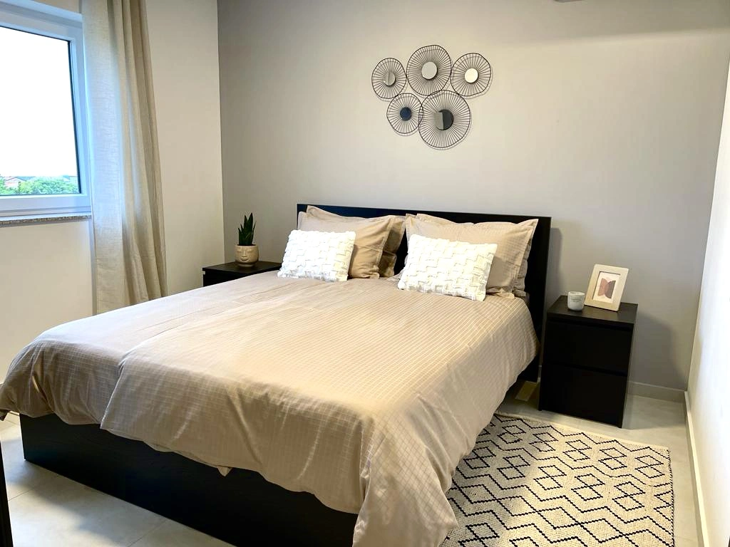 Modern 2-Bedroom Apartment in Vodnjan